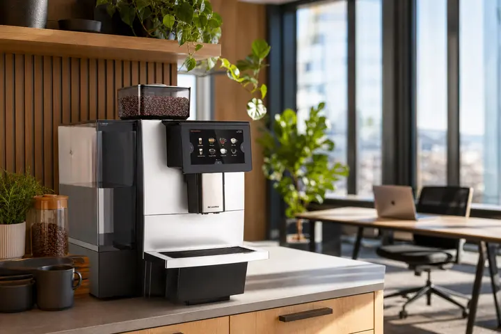 Cum alegi un espressor profesional compact pentru birou sau spații premium